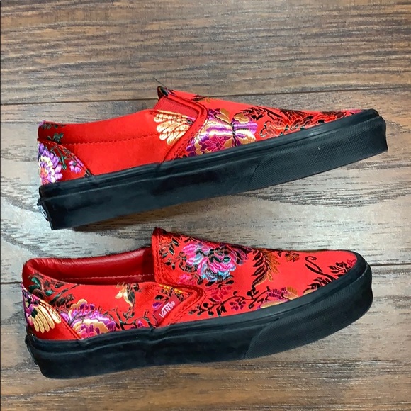 Vans Classic Slip-On Festival Satin Red/Black - Picture 4 of 16